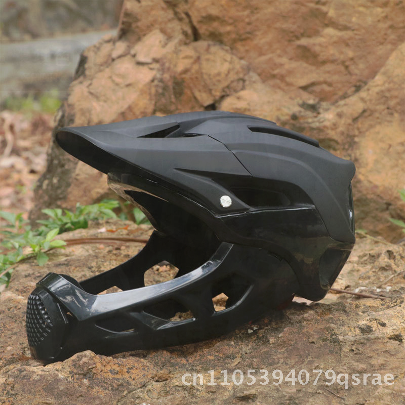 Men's Unisex Full Helmet One-P - đánh giá và giá Mountain Biking Hat